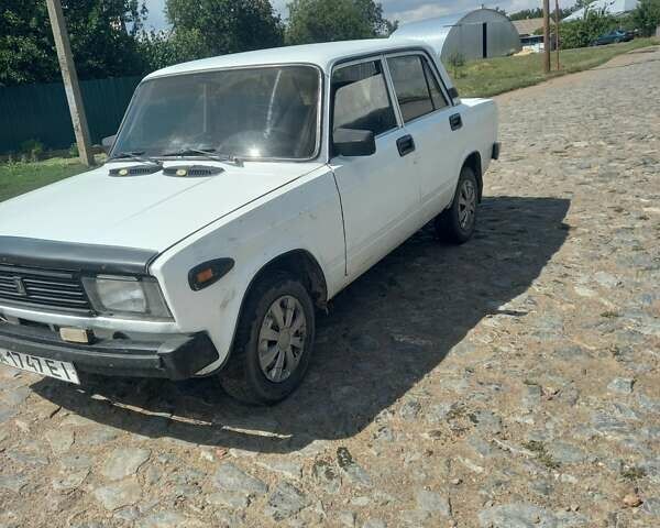 Белый ВАЗ 2105, объемом двигателя 1.3 л и пробегом 50 тыс. км за 650 $, фото 5 на Automoto.ua