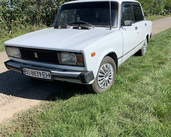 Білий ВАЗ 2105, об'ємом двигуна 1.29 л та пробігом 301 тис. км за 900 $, фото 1 на Automoto.ua