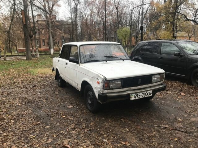 Белый ВАЗ 2105, объемом двигателя 1.3 л и пробегом 777 тыс. км за 500 $, фото 7 на Automoto.ua