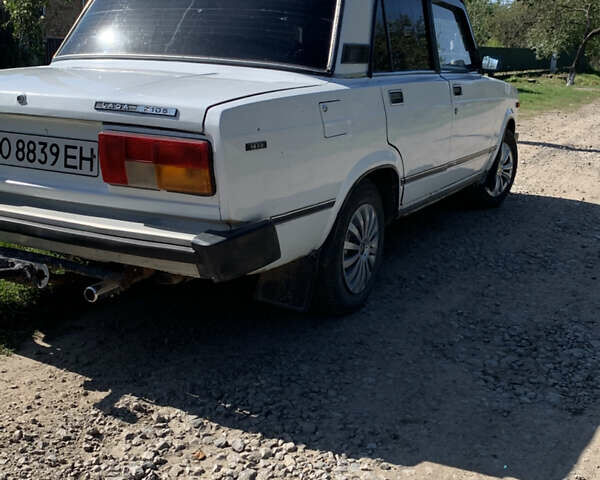 Білий ВАЗ 2105, об'ємом двигуна 1.29 л та пробігом 301 тис. км за 900 $, фото 8 на Automoto.ua