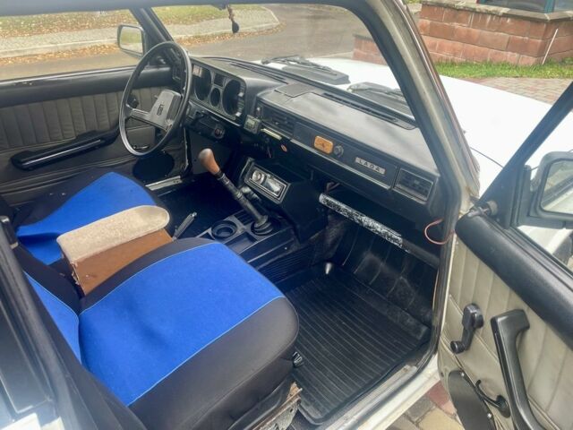 Белый ВАЗ 2105, объемом двигателя 1.2 л и пробегом 164 тыс. км за 800 $, фото 4 на Automoto.ua