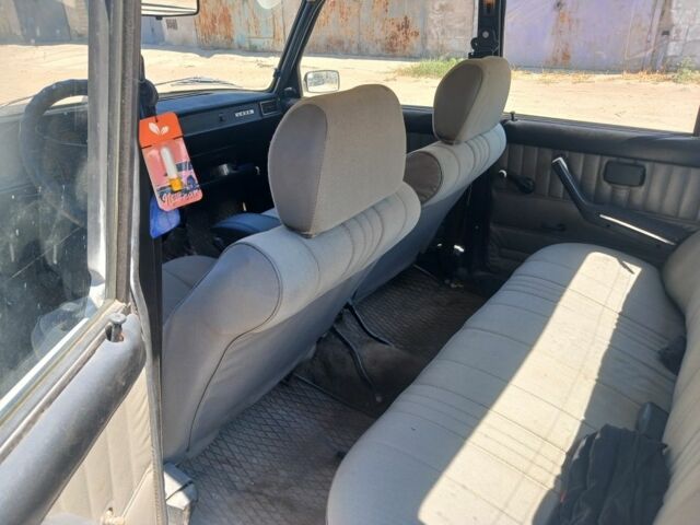 Белый ВАЗ 2105, объемом двигателя 1.5 л и пробегом 54 тыс. км за 850 $, фото 5 на Automoto.ua