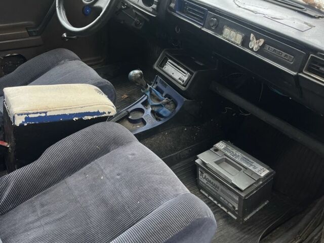 Белый ВАЗ 2105, объемом двигателя 0 л и пробегом 1 тыс. км за 384 $, фото 5 на Automoto.ua