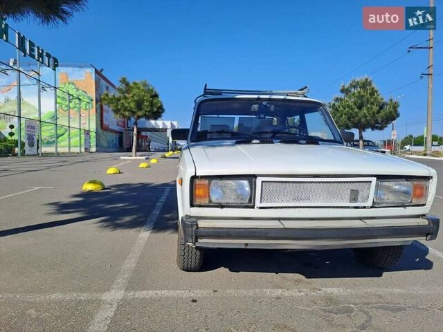 Белый ВАЗ 2105, объемом двигателя 1.2 л и пробегом 78 тыс. км за 1500 $, фото 1 на Automoto.ua