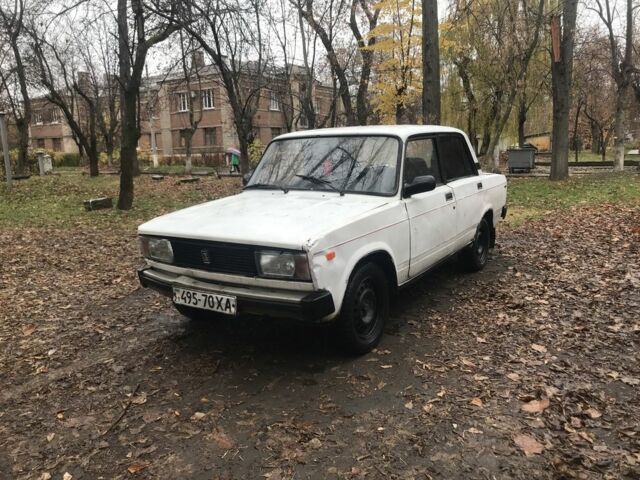 Белый ВАЗ 2105, объемом двигателя 1.3 л и пробегом 777 тыс. км за 500 $, фото 9 на Automoto.ua