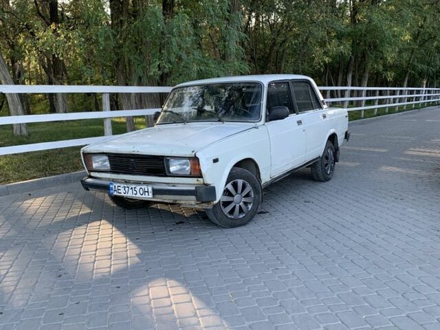 Белый ВАЗ 2105, объемом двигателя 1.5 л и пробегом 3 тыс. км за 387 $, фото 8 на Automoto.ua