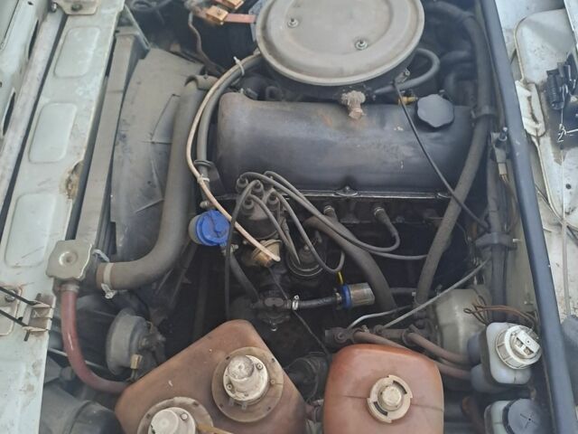 Белый ВАЗ 2105, объемом двигателя 1 л и пробегом 85 тыс. км за 1199 $, фото 7 на Automoto.ua