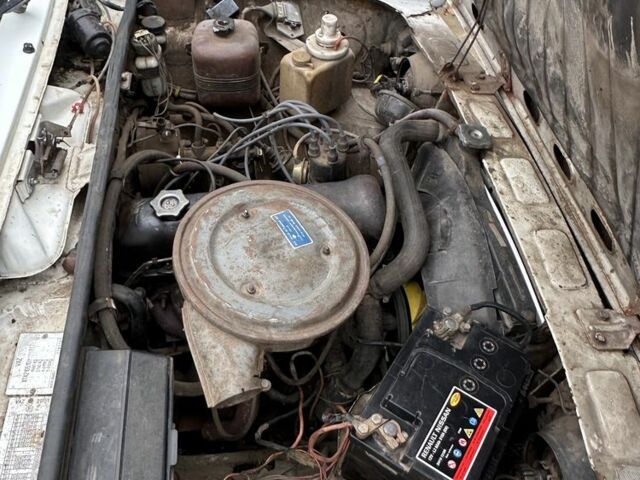 Белый ВАЗ 2105, объемом двигателя 1.2 л и пробегом 60 тыс. км за 750 $, фото 6 на Automoto.ua