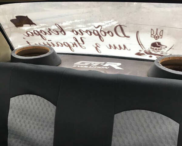 Белый ВАЗ 2105, объемом двигателя 1.3 л и пробегом 73 тыс. км за 550 $, фото 8 на Automoto.ua