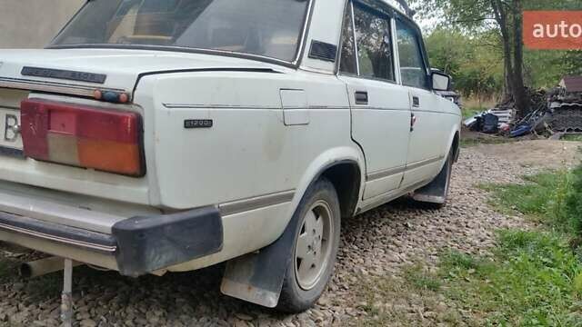 Белый ВАЗ 2105, объемом двигателя 1.2 л и пробегом 125 тыс. км за 670 $, фото 5 на Automoto.ua