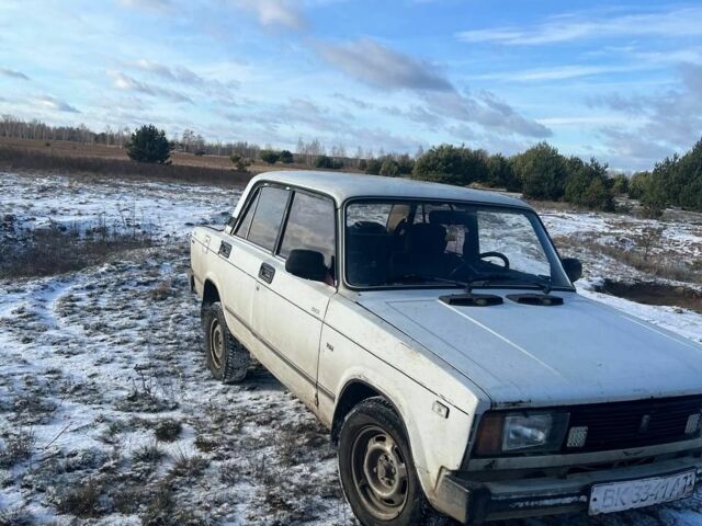 Білий ВАЗ 2105, об'ємом двигуна 0 л та пробігом 90 тис. км за 592 $, фото 3 на Automoto.ua