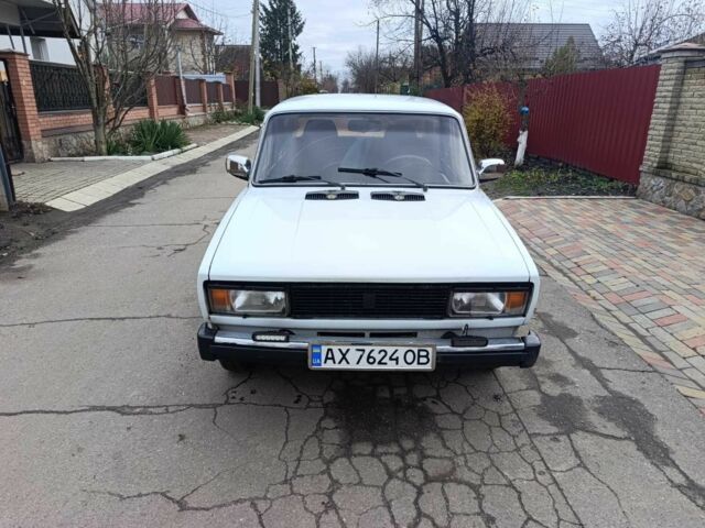 Белый ВАЗ 2105, объемом двигателя 1.5 л и пробегом 200 тыс. км за 1050 $, фото 1 на Automoto.ua