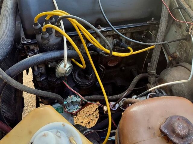 Белый ВАЗ 2105, объемом двигателя 1.2 л и пробегом 284 тыс. км за 1000 $, фото 4 на Automoto.ua