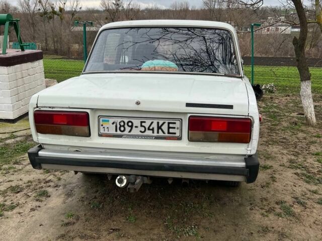 Белый ВАЗ 2105, объемом двигателя 0 л и пробегом 1 тыс. км за 400 $, фото 1 на Automoto.ua