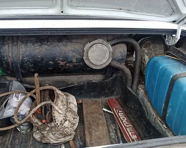 Белый ВАЗ 2105, объемом двигателя 1.2 л и пробегом 1000 тыс. км за 1100 $, фото 7 на Automoto.ua