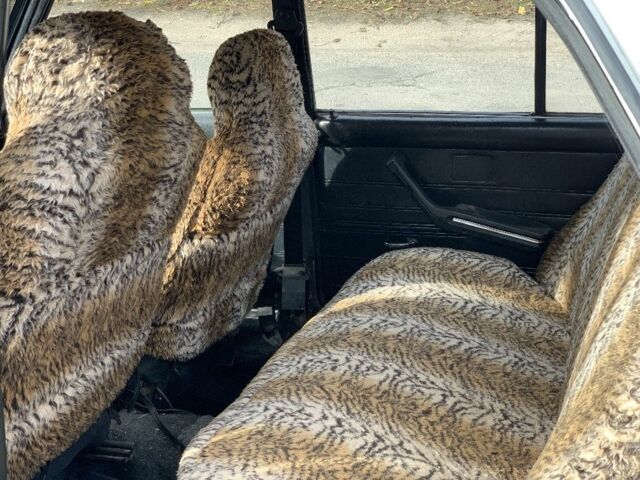 Белый ВАЗ 2105, объемом двигателя 0 л и пробегом 80 тыс. км за 548 $, фото 2 на Automoto.ua