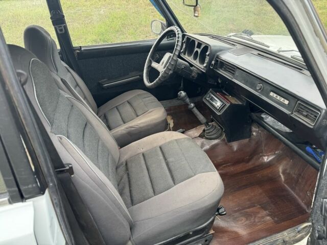 Белый ВАЗ 2105, объемом двигателя 1.5 л и пробегом 89 тыс. км за 800 $, фото 7 на Automoto.ua