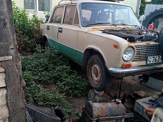 Білий ВАЗ 2105, об'ємом двигуна 1.5 л та пробігом 138 тис. км за 630 $, фото 12 на Automoto.ua