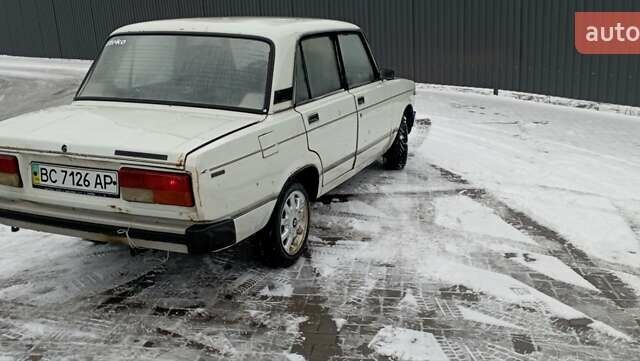 Белый ВАЗ 2105, объемом двигателя 1.6 л и пробегом 83 тыс. км за 600 $, фото 1 на Automoto.ua
