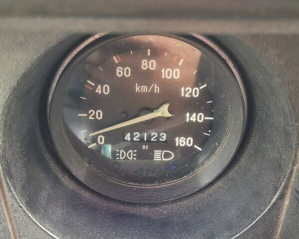 Белый ВАЗ 2105, объемом двигателя 1.5 л и пробегом 42 тыс. км за 500 $, фото 2 на Automoto.ua