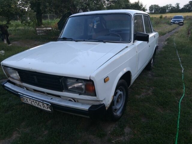 Білий ВАЗ 2105, об'ємом двигуна 1.3 л та пробігом 150 тис. км за 207 $, фото 3 на Automoto.ua