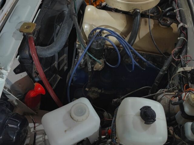 Білий ВАЗ 2105, об'ємом двигуна 1.5 л та пробігом 88 тис. км за 879 $, фото 1 на Automoto.ua