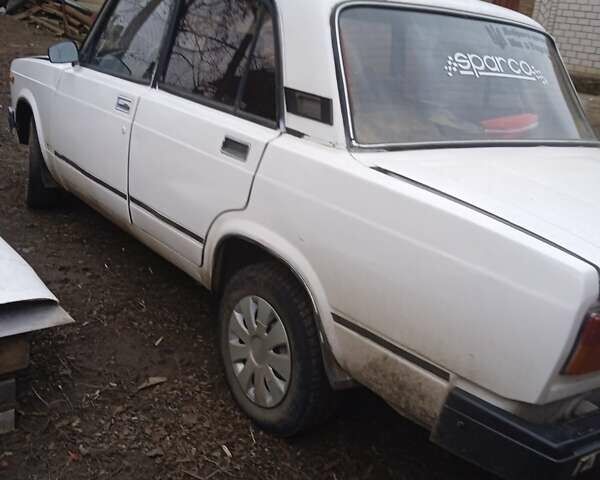 Белый ВАЗ 2105, объемом двигателя 1.45 л и пробегом 68 тыс. км за 450 $, фото 3 на Automoto.ua