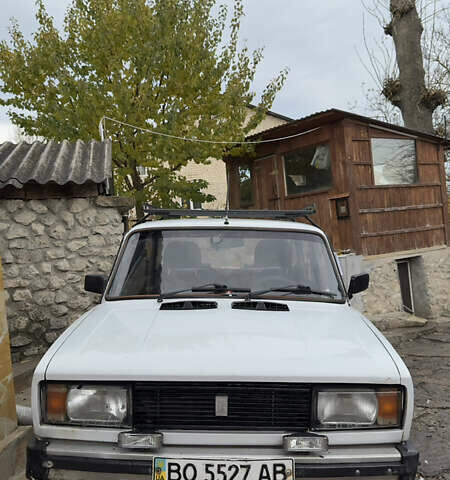 Білий ВАЗ 2105, об'ємом двигуна 1.5 л та пробігом 56 тис. км за 1000 $, фото 2 на Automoto.ua