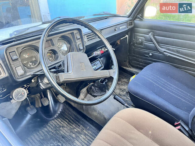 Белый ВАЗ 2105, объемом двигателя 1.5 л и пробегом 49 тыс. км за 800 $, фото 6 на Automoto.ua