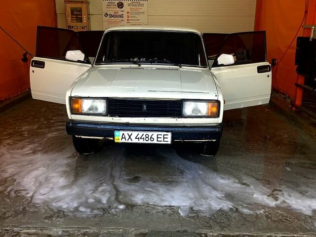 Белый ВАЗ 2105, объемом двигателя 1.5 л и пробегом 92 тыс. км за 900 $, фото 8 на Automoto.ua