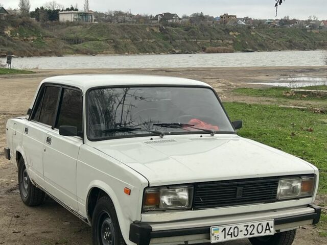 Білий ВАЗ 2105, об'ємом двигуна 0 л та пробігом 90 тис. км за 1000 $, фото 7 на Automoto.ua