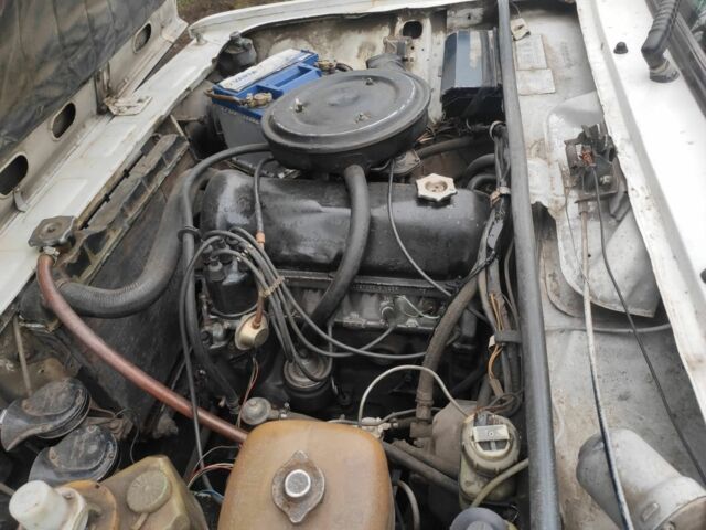 Белый ВАЗ 2105, объемом двигателя 0 л и пробегом 60 тыс. км за 593 $, фото 1 на Automoto.ua