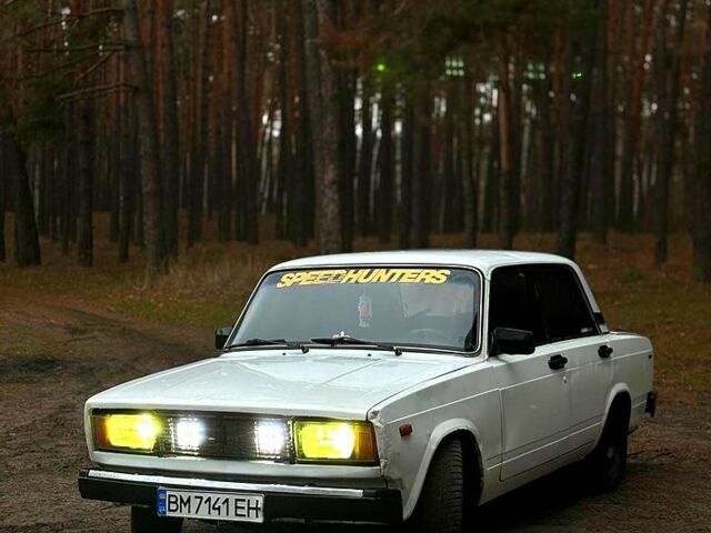 Белый ВАЗ 2105, объемом двигателя 1.5 л и пробегом 0 тыс. км за 800 $, фото 4 на Automoto.ua