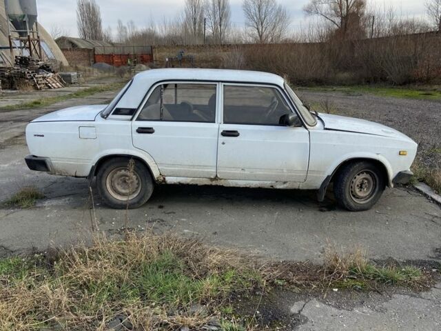 Белый ВАЗ 2105, объемом двигателя 1.7 л и пробегом 3 тыс. км за 473 $, фото 1 на Automoto.ua