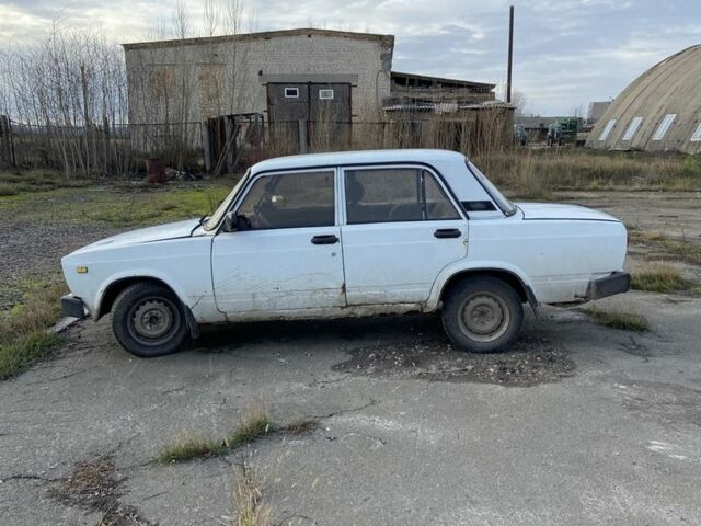 Белый ВАЗ 2105, объемом двигателя 1.7 л и пробегом 3 тыс. км за 473 $, фото 2 на Automoto.ua