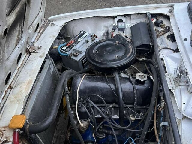 Белый ВАЗ 2105, объемом двигателя 0 л и пробегом 1000 тыс. км за 17500 $, фото 1 на Automoto.ua