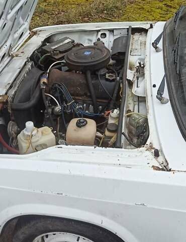 Белый ВАЗ 2105, объемом двигателя 1.5 л и пробегом 100 тыс. км за 850 $, фото 10 на Automoto.ua