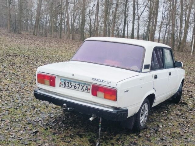 Білий ВАЗ 2105, об'ємом двигуна 0 л та пробігом 150 тис. км за 474 $, фото 2 на Automoto.ua