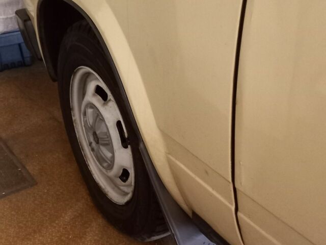 Бежевый ВАЗ 2105, объемом двигателя 1.5 л и пробегом 101 тыс. км за 1500 $, фото 1 на Automoto.ua