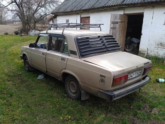 Бежевий ВАЗ 2105, об'ємом двигуна 1.5 л та пробігом 500 тис. км за 355 $, фото 3 на Automoto.ua