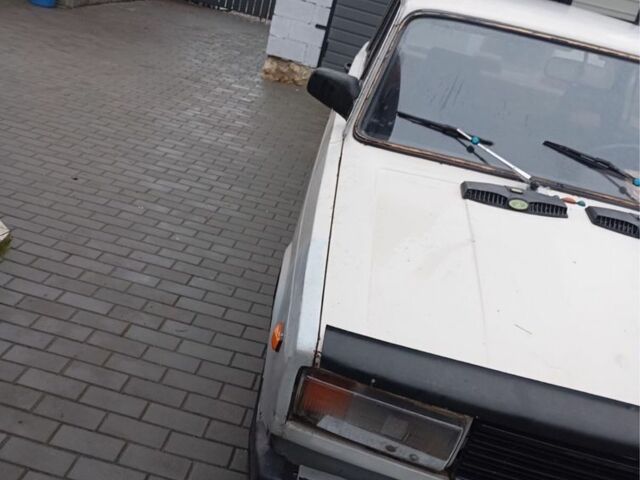 Бежевый ВАЗ 2105, объемом двигателя 1.5 л и пробегом 3 тыс. км за 450 $, фото 1 на Automoto.ua