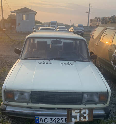 Бежевый ВАЗ 2105, объемом двигателя 1.3 л и пробегом 300 тыс. км за 600 $, фото 4 на Automoto.ua