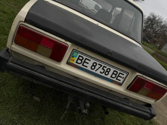 Бежевый ВАЗ 2105, объемом двигателя 0 л и пробегом 1000 тыс. км за 497 $, фото 2 на Automoto.ua