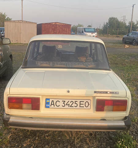 Бежевый ВАЗ 2105, объемом двигателя 1.3 л и пробегом 300 тыс. км за 600 $, фото 6 на Automoto.ua