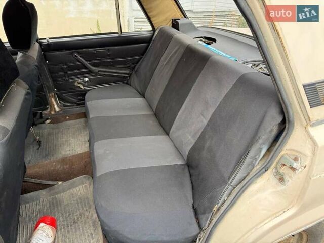 Бежевий ВАЗ 2105, об'ємом двигуна 1.29 л та пробігом 30 тис. км за 500 $, фото 5 на Automoto.ua