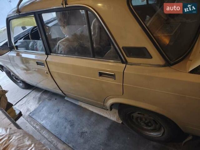 Бежевый ВАЗ 2105, объемом двигателя 1.3 л и пробегом 78 тыс. км за 787 $, фото 3 на Automoto.ua