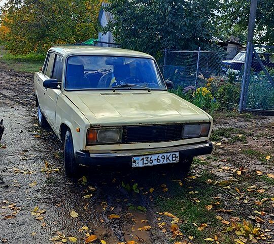 Бежевый ВАЗ 2105, объемом двигателя 1.5 л и пробегом 0 тыс. км за 500 $, фото 4 на Automoto.ua