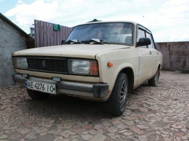 Бежевый ВАЗ 2105, объемом двигателя 1.3 л и пробегом 130 тыс. км за 520 $, фото 5 на Automoto.ua