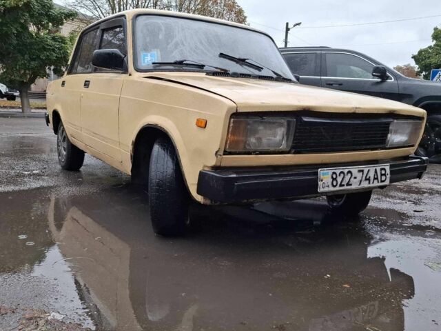 Бежевый ВАЗ 2105, объемом двигателя 1.3 л и пробегом 100 тыс. км за 554 $, фото 6 на Automoto.ua