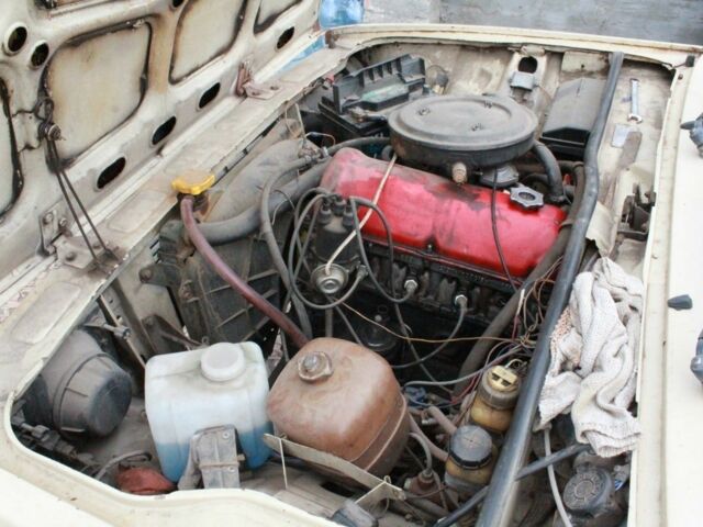 Бежевый ВАЗ 2105, объемом двигателя 1.3 л и пробегом 130 тыс. км за 520 $, фото 3 на Automoto.ua